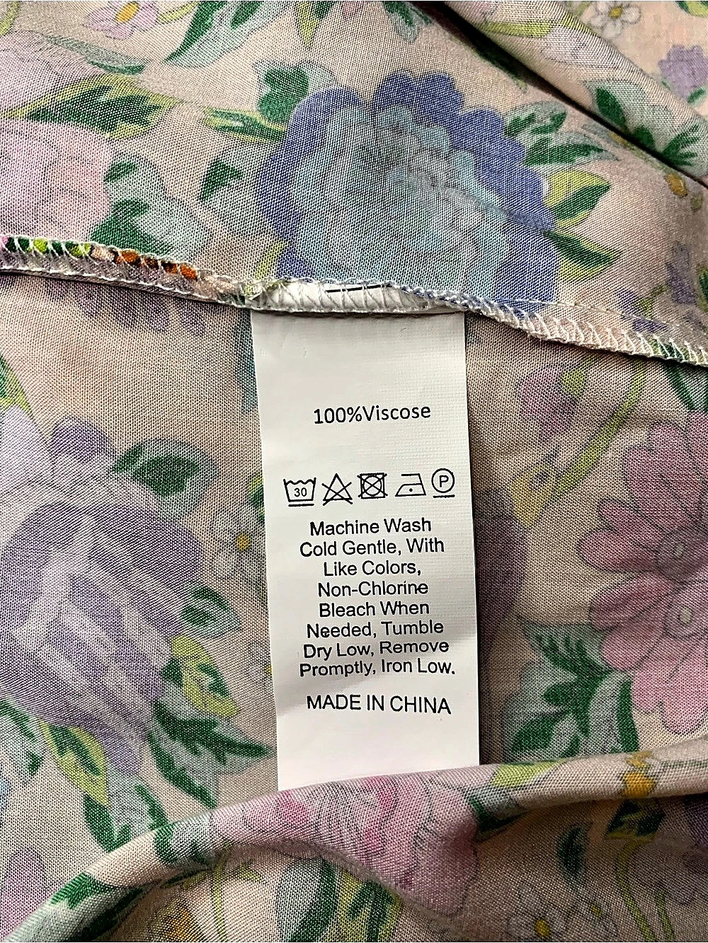 Goodnight Macaroon Boho Floral Blouse in Pink & Purple Loose fit Size Small NWT - Picture 7 of 7